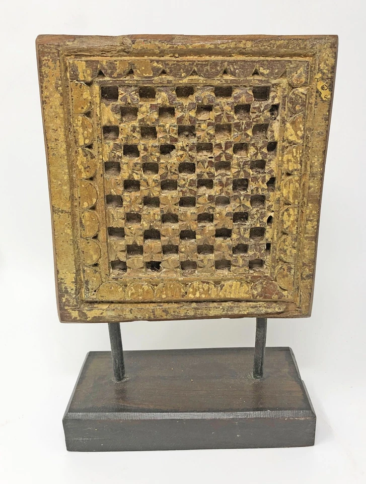 Placa de panel de madera antigua tallada fina sobre soporte original antigua fina tallada a mano Foto 1 de 4