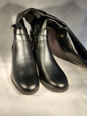 Botas altas Fioni para mujer con cremallera lateral talla 9 marrón hebilla adornadas tacón bloque en muy buena condición Foto 1 de 4