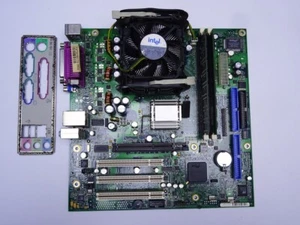 Motherboard Fujitsu socket 478 + Pentium 4 2.4 Ghz RAM 512 video on board - Foto 1 di 4
