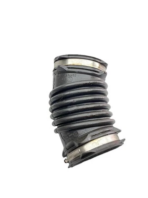 Очиститель левой воздушной трубки 2019-2023 BMW M550i M850i 7934483 A12234 - Изображение 1 из 4