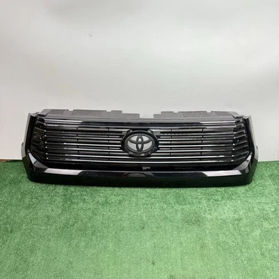 Parrilla superior Toyota Tundra 2014-2017 con cubierta de cubierta Foto 1 de 4