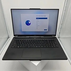 GIGABYTE AORUS 17 YE5: 17.3" 12th Gen Intel Core i9-12900H RTX 3080 Ti 32GB L32 - Picture 1 of 6