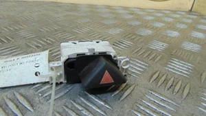 Interruptor de advertencia de relé de peligro intermitente Ford Focus MK1 1998-2005D - Imagen 1 de 3