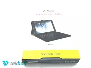 ZAGG Messenger Folio for the 9.7" iPad Pro, iPad, iPad Air & 2 - 103003158 - Picture 1 of 3