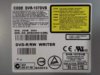 PIONEER DVD-R/RW CDRW 5.25" Black 12/40X INTERNAL IDE Drive DVR-107DVB - Image 1 of 3