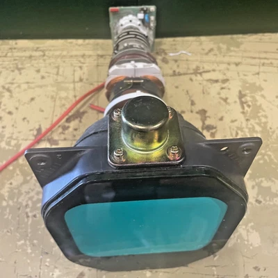 Sony 07MP (G) Green CRT for VPH-1270, 1251 & 1271 Video Projector, Low Hours - Image 1 of 4