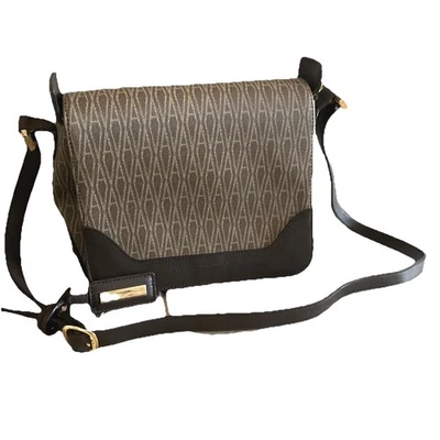 Bolso Bandolera Adrienne Vittadini Para Mujer Marrón Cartera Mediana Cartera Clásica Foto 1 de 4