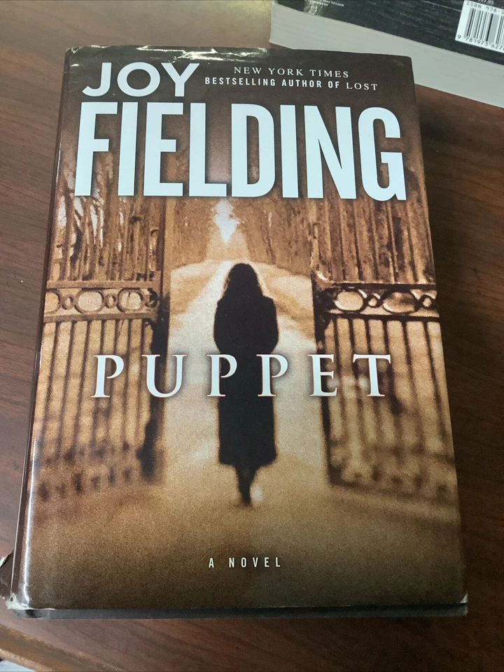 PUPPET By Joy Fielding - Hardcover Large Print - Image 1 of 1