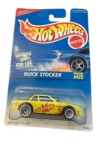 1995 Hot Wheels Blue/White Card #472 BUICK STOCKER Yellow w/Tampo w/LaceSp-Varia - Picture 1 of 5
