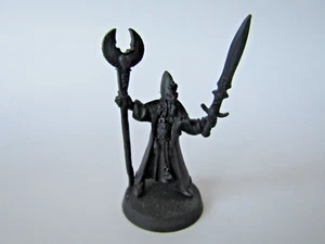 A29 WARHAMMER HIGH ELF ELVES- HIGH ELF MAGE OOP METAL - Picture 1 of 2