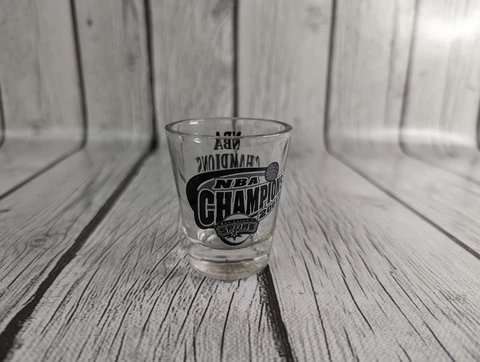 San Antonio Spurs Basketball NBA Champions 2003 Shot Glass Cover