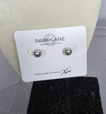 Park Lane DARLING Grey/Silver Pearl Stud Earrings NEW - Image 1 of 4