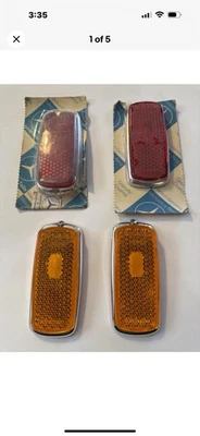 OEM MERCEDES W108 W109 W111 W112 W113 W114 W115 SIDE MARKER LIGHT NOS - Image 1 of 4