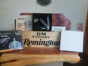 Remington 2000 Millennium Baby Pearl Bullet Knife - NIB with all Paperwork - Picture 1 of 14