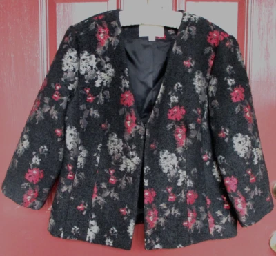 Chaqueta Madison Hill Talla 14 Cuello en V Mangas 3/4 Mezcla de Poli Negro Rojo Tapiz Look Foto 1 de 4