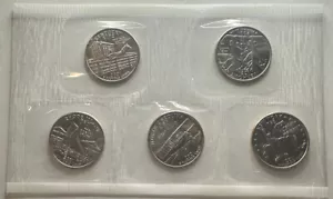 2001-P State Quarters Set 5 Coins Packaged In Original US Mint Cellophane - Picture 1 of 2