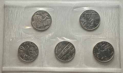 2001-P State Quarters Set 5 Coins Packaged In Original US Mint Cellophane Cover