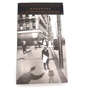 1995 The J Paul Getty Museum Handbook of the Photographs Collection Handbook TPB - Bild 1 von 21