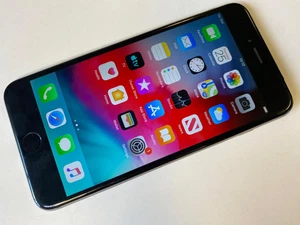 Apple iPhone 6 Plus (A1524) Smartphone Mobile (Unlocked) 64GB Silver 4G - VGC! - Picture 1 of 8