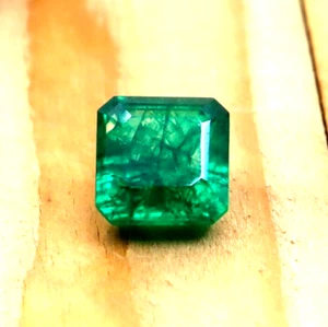 Emerald Loose Gemstone Excellent Radiant Cut Columbian 10Ct Certified Best Offer - Picture 1 of 7