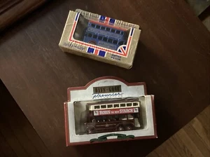 Made In England Bus Lot,2 Items - Picture 1 of 4