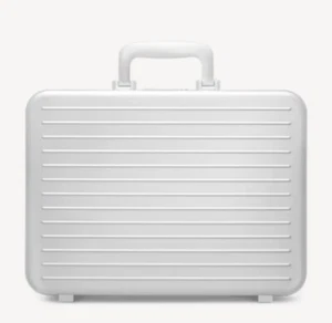 SOLD OUT RIMOWA Aluminum Attaché Case In Silver BRAND NEW IN BOX SOLD OUT - Picture 1 of 7