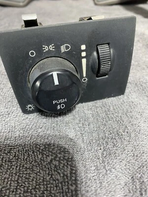 Interruptor de faros OEM Chrysler 300 Dodge Charger Magnum P68019678ab 2005-2008 Foto 1 de 4