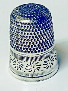 SILVER THIMBLE WITH FLOWERS AROUND  THIMBLE NUMBER 198 - Picture 1 of 4