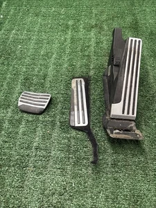 FOR 2007-2013 INFINITI G25 G35 G37 M25 M35 M37 M56 M25L PEDALS SET STEEL PEDALS - Picture 1 of 7