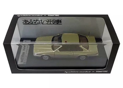 Mini car 143 T-IG4301 Nissan Leopard Altima Minato No. 303 Gold Dangerous - Image 1 of 3
