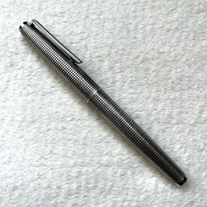 Pluma Estilográfica Pilot Plata de Ley Plumín K18-Wg - Imagen 1 de 2