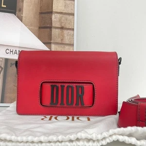 Dior Leather Revolution Flap Shoulder Bag M8000VVQV/900 70703677 - Picture 1 of 8