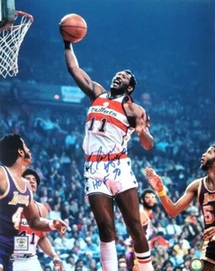 Autographed Elvin Hayes "HOF 90" Washington Bullets 16x20 photo - w/COA - Picture 1 of 1