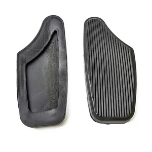 2x Accelerator Rubber Pads for Alfa Fiat Punto Lancia 1 23/32in x 3 7/8in - Picture 1 of 1