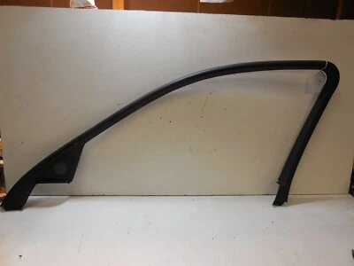 04-10 BMW 535xi E61 E60 Sedan Black Front Right Passenger Door Window Frame Trim - Image 1 of 4