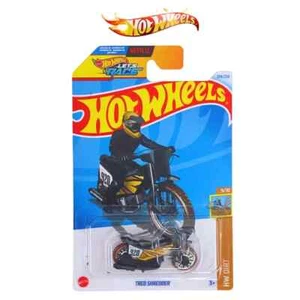 NEW Hot Wheels Dirt 2024 9/10 HW Black Tred Shredder 234/250 Free Shipping - Picture 1 of 6