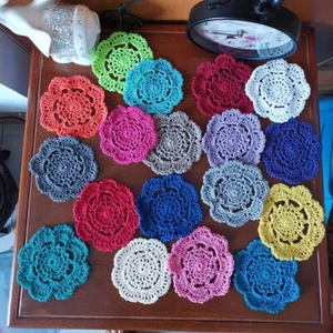 Set of 8 Vintage Cotton Crochet Lace Coasters Round Cup Mat Pads Flower Doily - Picture 1 of 59