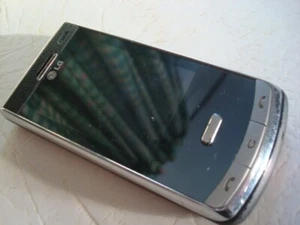 LG KF750 Black Mobile Slide Phone (Spares or Repairs - Untested) - Picture 1 of 3