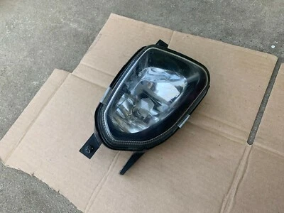 2005 MERCEDES- BENZ E500 RIGHT PASSENGER FOG LIGHT LAMP OEM - Image 1 of 4