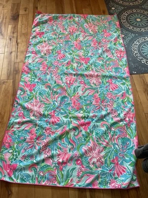 Lilly Pulitzer Beach Lounge Towel Pink Blue "Golden Hour" Microfiber 40"x72" - Image 1 of 4