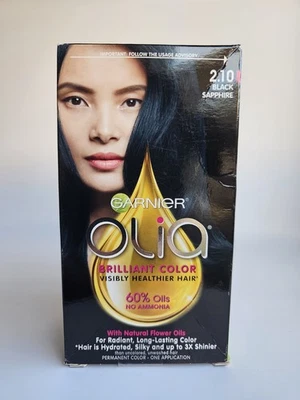 Color de cabello permanente Garnier Olia 2,10 - zafiro negro Foto 1 de 4
