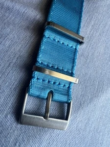 Crown & Buckle Supreme NATO Light Blue 22mm. - Bild 1 von 3