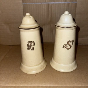 Vintage Pfaltzgraff Village Salt & Pepper Shakers 6"Tall W/ Stoppers 06-025 - Picture 1 of 3