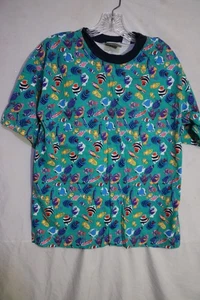 Care Isle Knitters Fish Print Design T-shirt Womens Adult Size Large - Picture 1 of 4