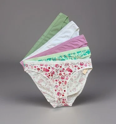 Lot 5 Victoria's Secret sz M Stretch Cotton Bikini Panty Underwear Bundle Pack - Image 1 of 4