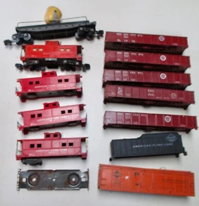 American Flyer 12 Güterwagen Karosserien für Ersatzteile, Bausatz Bashing. - Bild 1 von 2