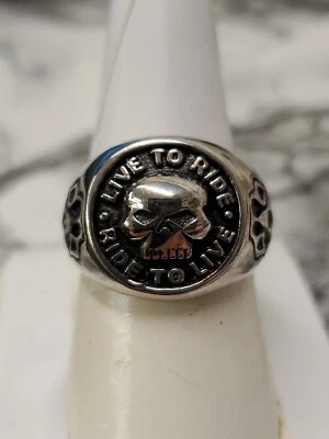 Anillo para hombre Harley-Davidson de acero inoxidable 'Live To Ride......' Foto 1 de 4