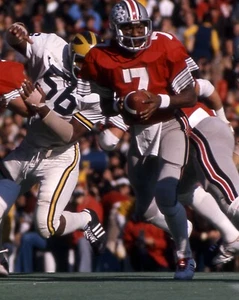 CORNELIUS GREENE 8X10 PHOTO OHIO STATE BUCKEYES PICTURE NCAA FOOTBALL - Picture 1 of 1