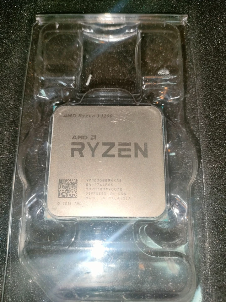 AMD Ryzen 3 1200 - Imagen 1 de 1