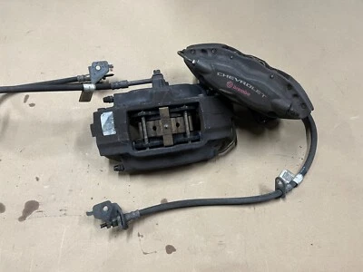 Pinzas de freno traseras Chevrolet Camaro SS 2010-2015 Brembo - OEM  Foto 1 de 4